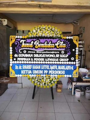 Papan Bunga di Kembangan Utara